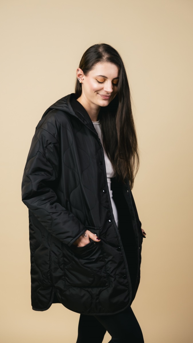 LIMITKA - prošívaná bunda Millie s kapucí černá 